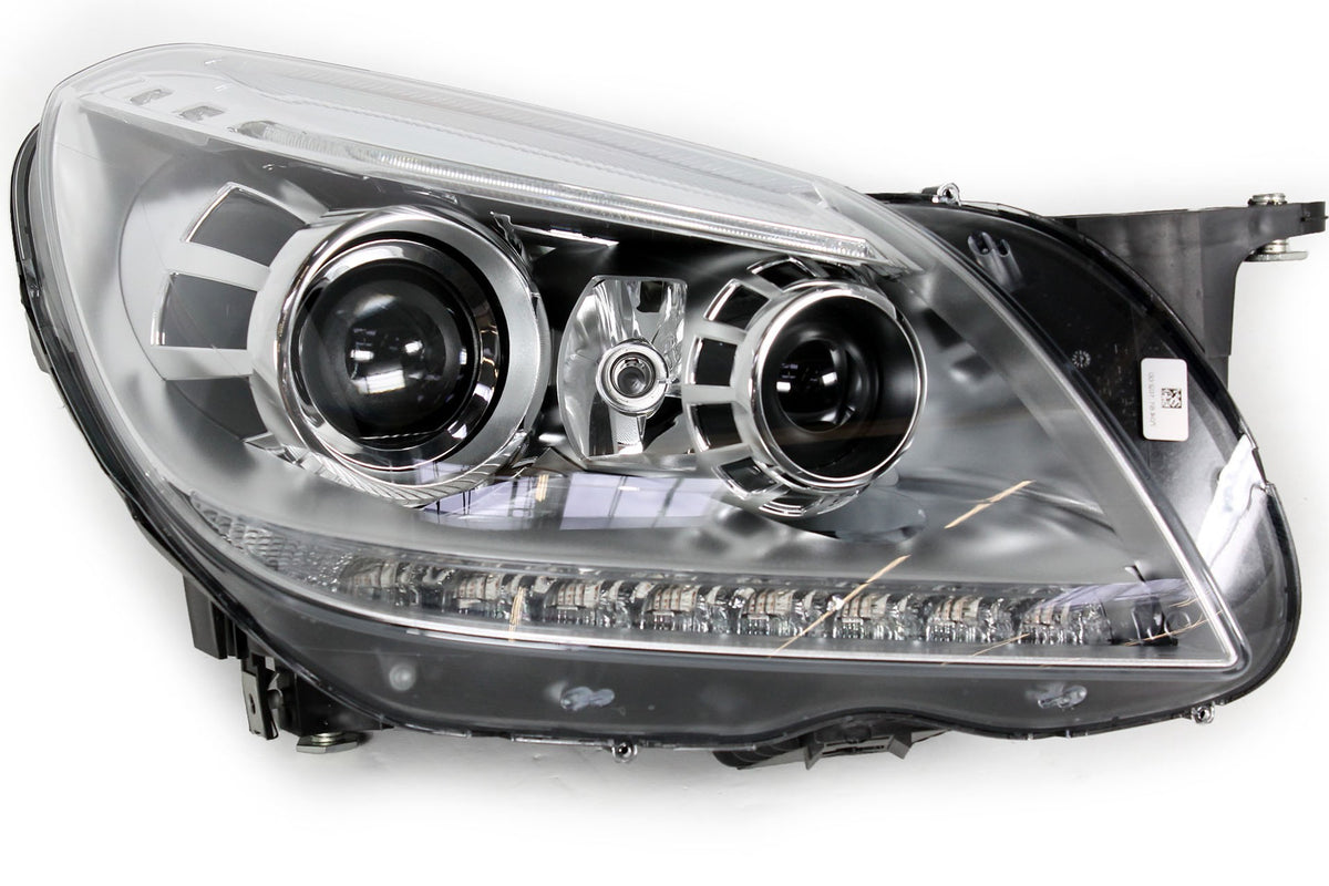 W172 HEADLAMP R/F XENON