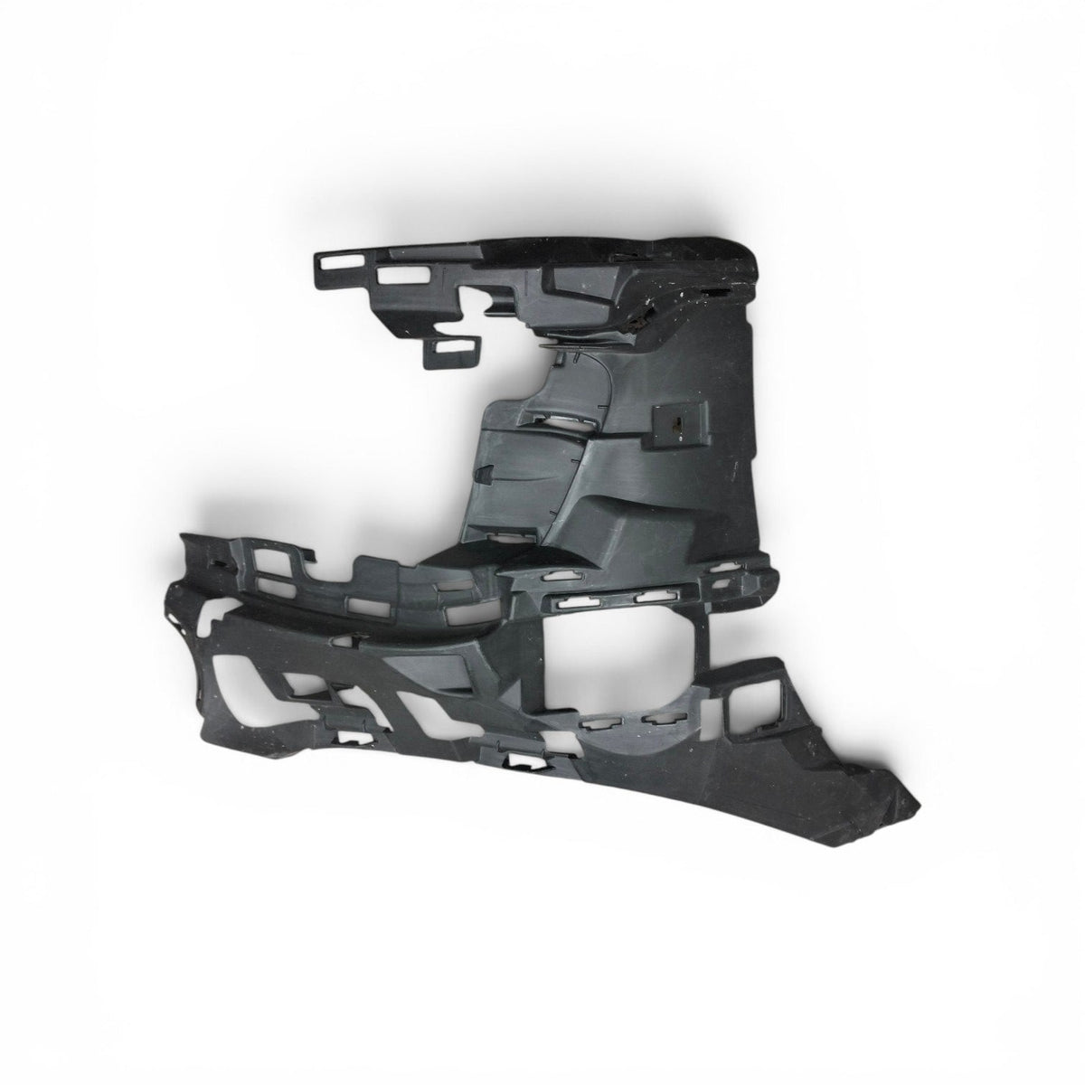 W206 BUMPER BRACKET R/F INNER AMG