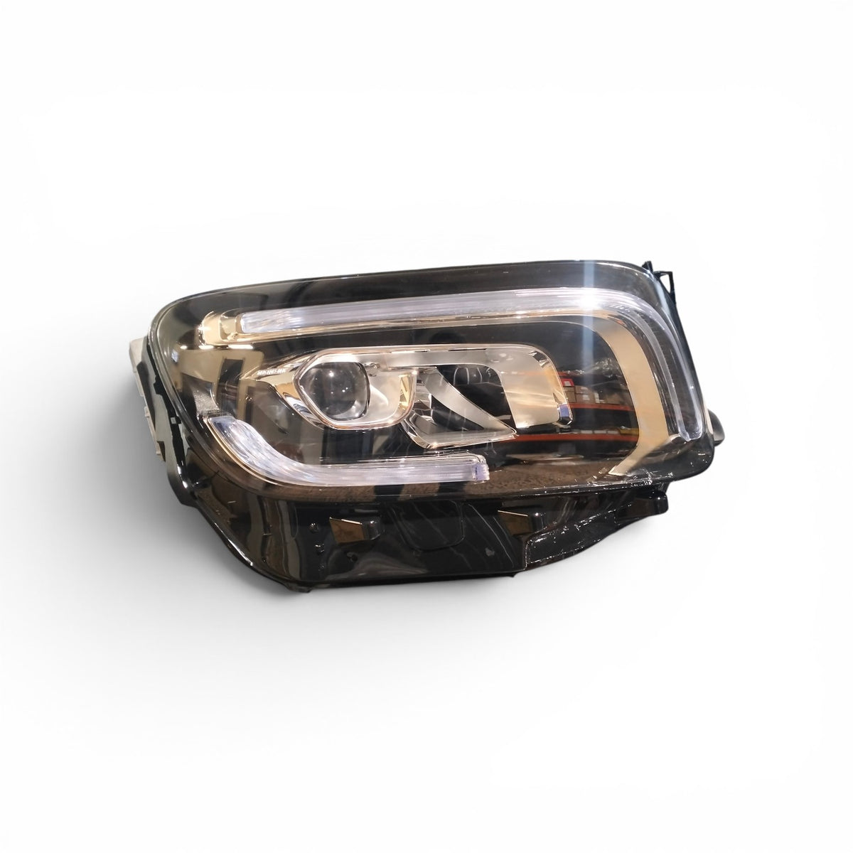 W247 HEADLAMP R/F GLB WITH BRANDING