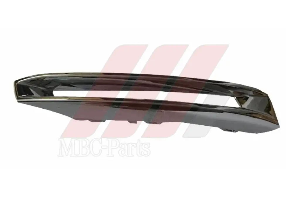 W166 SPOT LAMP CHROME R/F AMG-GL Generic Attachment