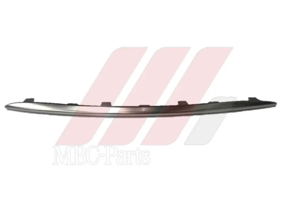 W177 BUMPER VENT CHROME R/F UPPER AMG Generic Attachment