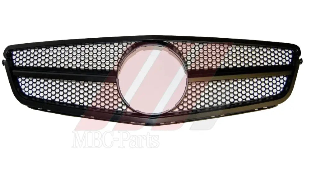 W204 GRILLE C63 LOOK F/L FULL BLACK NORMAL WITH BASE & STAR Generic Attachment