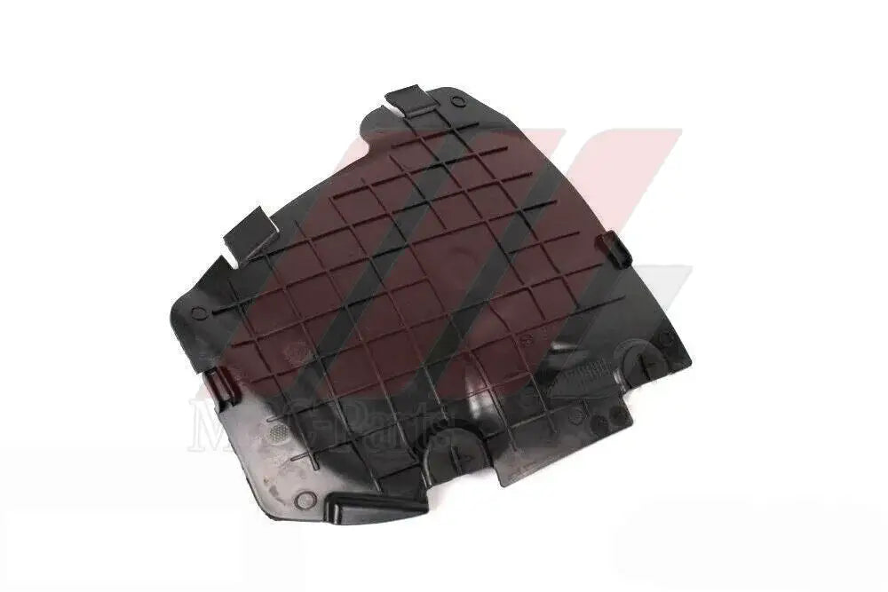 W205 FENDER LINER SERVICING FLAP 1ST R/F Generic Attachment