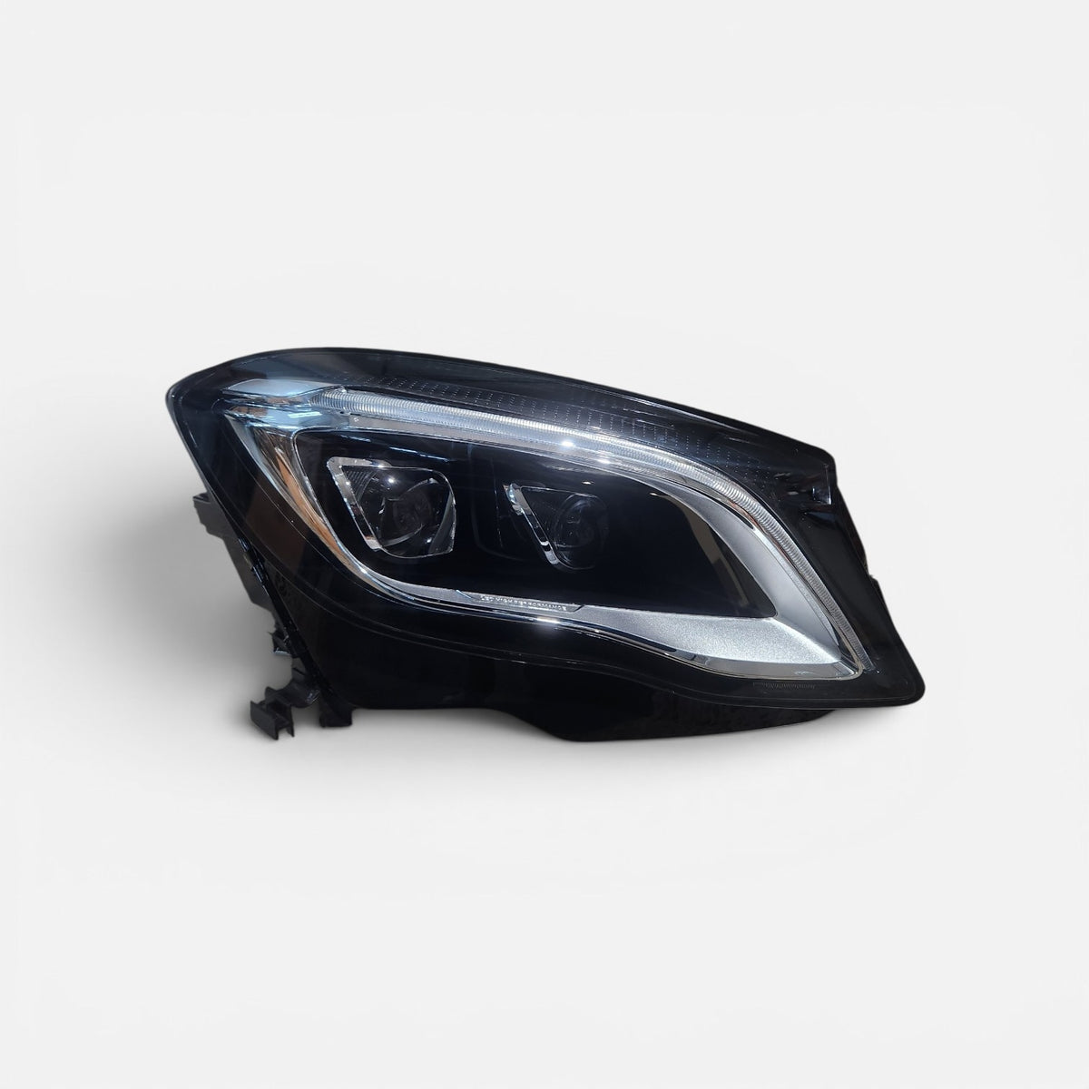 W156 HEADLAMP R/F STATIC LOOK F/L CONVERSION