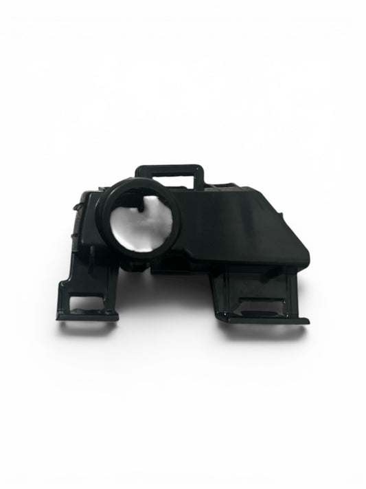 W176 BUMPER PDC HOLDER R/F