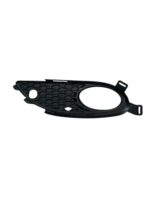 W171 SPOT LAMP GRILLE R/S