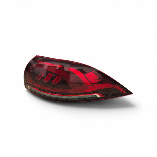 W167 TAIL LAMP R/R OUTER