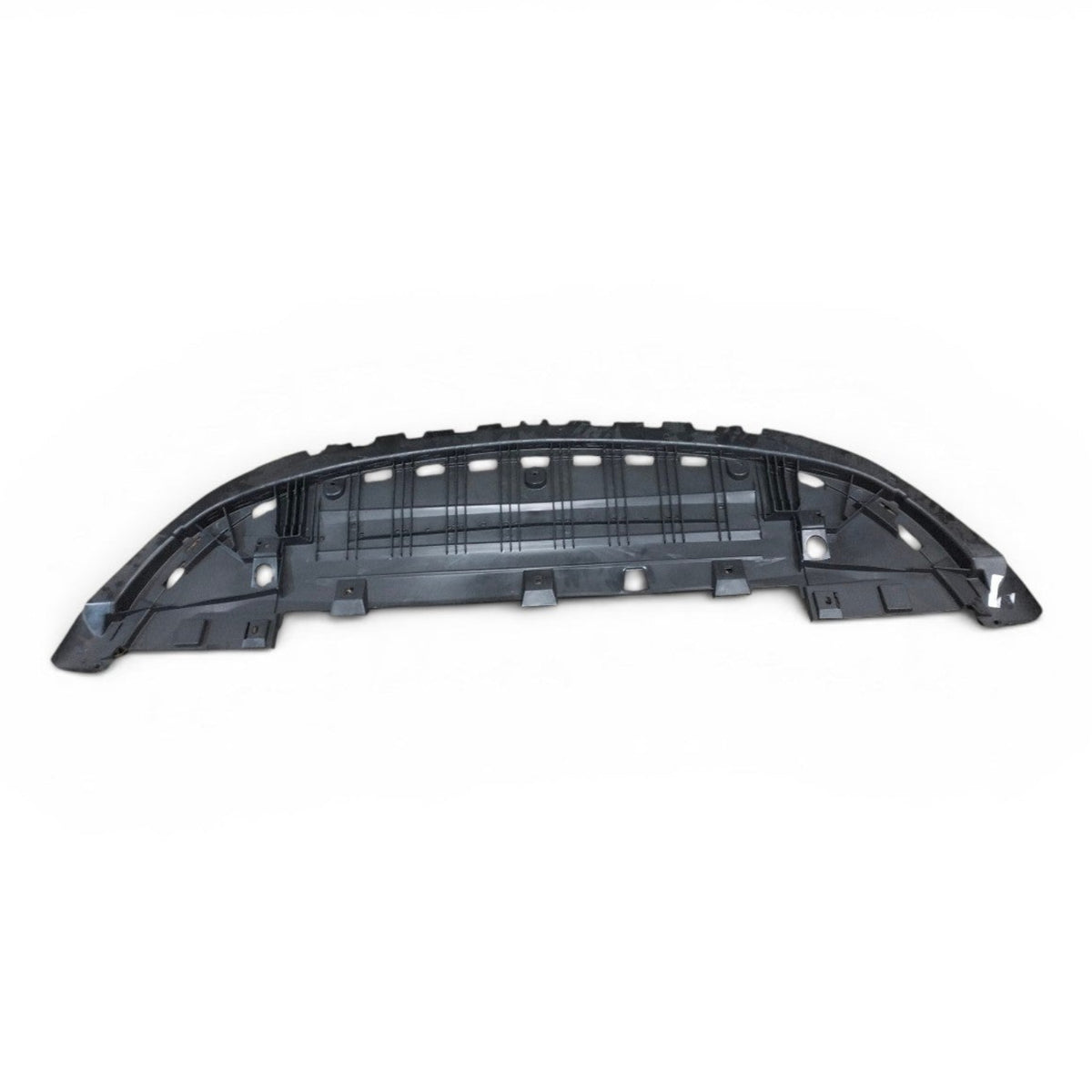 W118 BUMPER SPLASH TRAY NORMAL