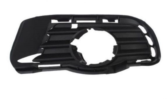 W204 BUMPER VENT R/F ROUND FOG W/O CHROME