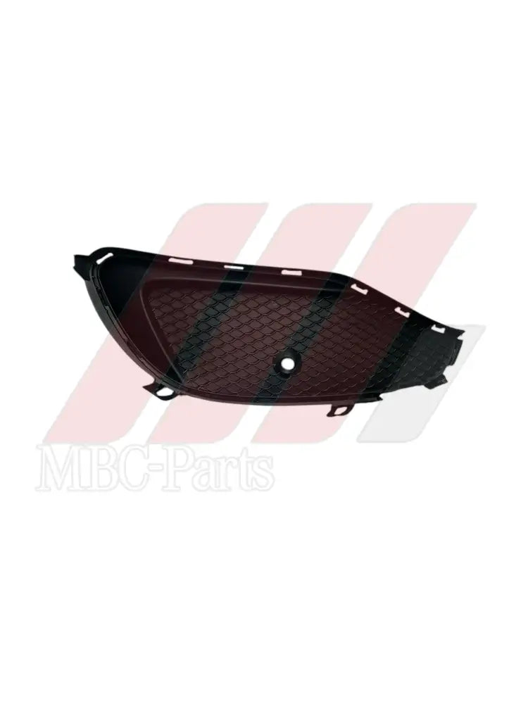 W117 SPOT LAMP GRILLE L/F AMG Generic Attachment