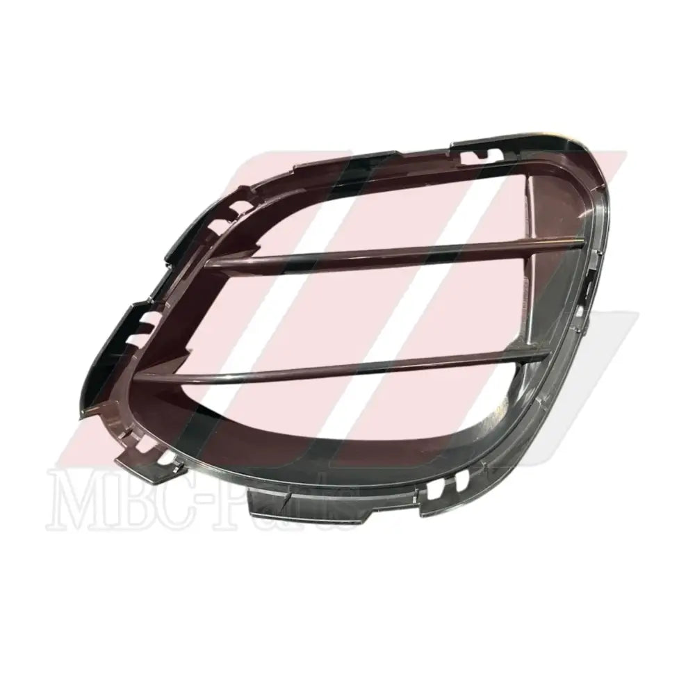 W118 BUMPER FR VENT OUTER R/F AMG 45S Generic Attachment