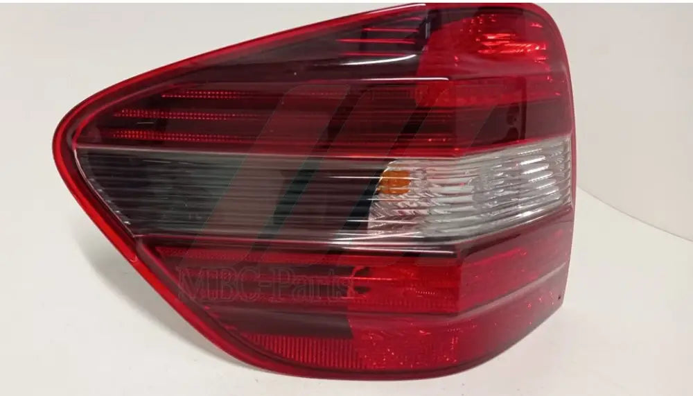 W164 TAIL LAMP L/R LED 1648201764 1648203964 1649061100 Generic Electrical