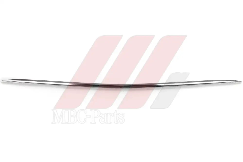 W176 BUMPER FR CENTER CHROME MOULDING F/L Generic Attachment