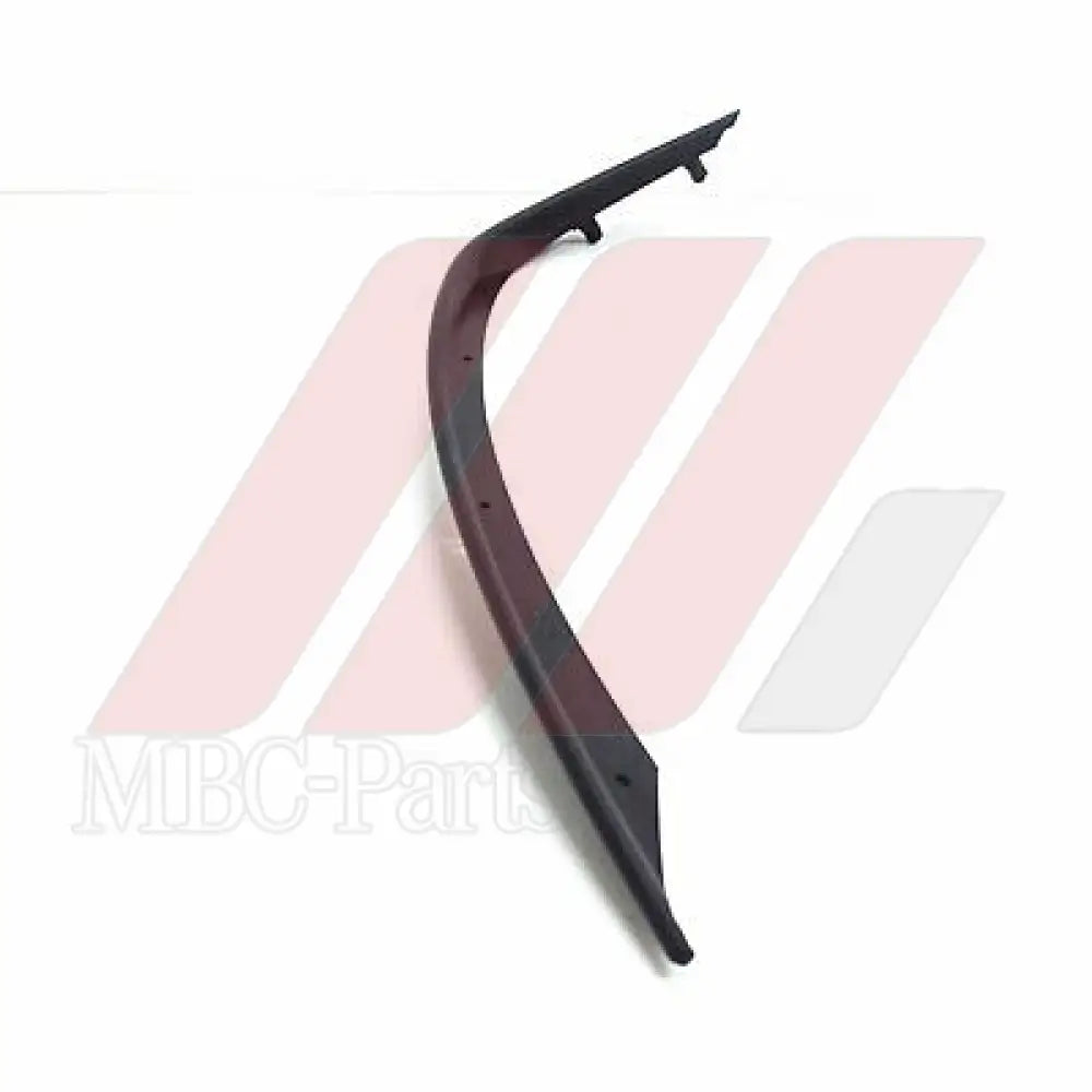 W176 BUMPER MOULDING L/F BLK Attachment