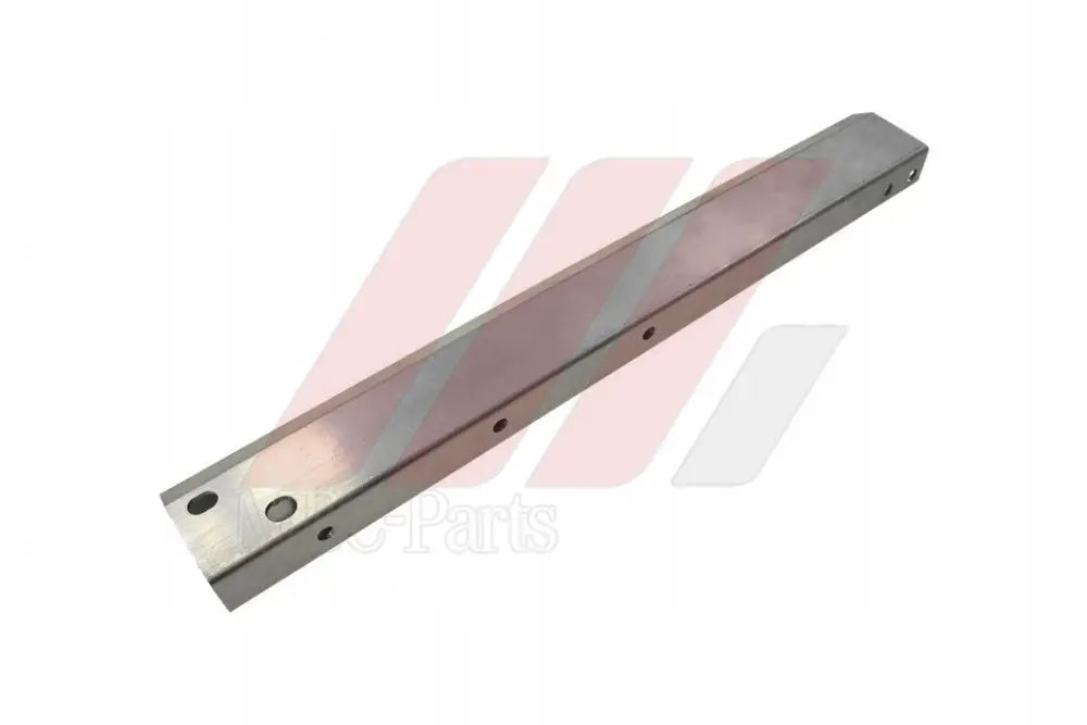 W176 CHASSIS EXT R/S BOTTOM Generic Front End