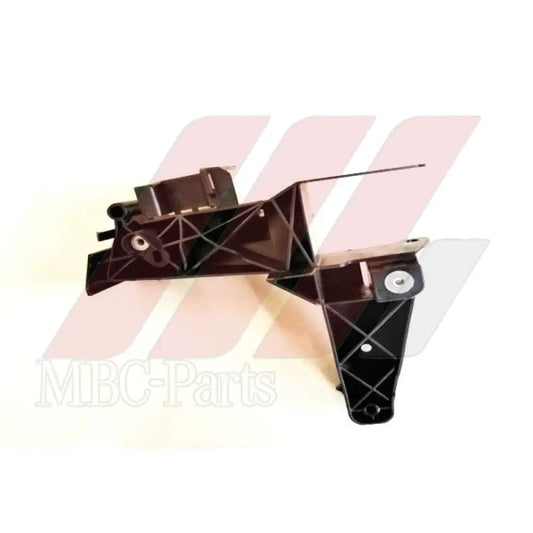 W177 RADIATOR SUPPORT CONSOLE R/S Generic Radiators