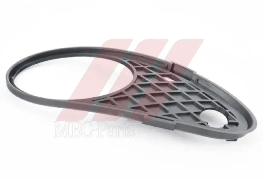 W203 BUMPER VENT R/F Generic Attachment