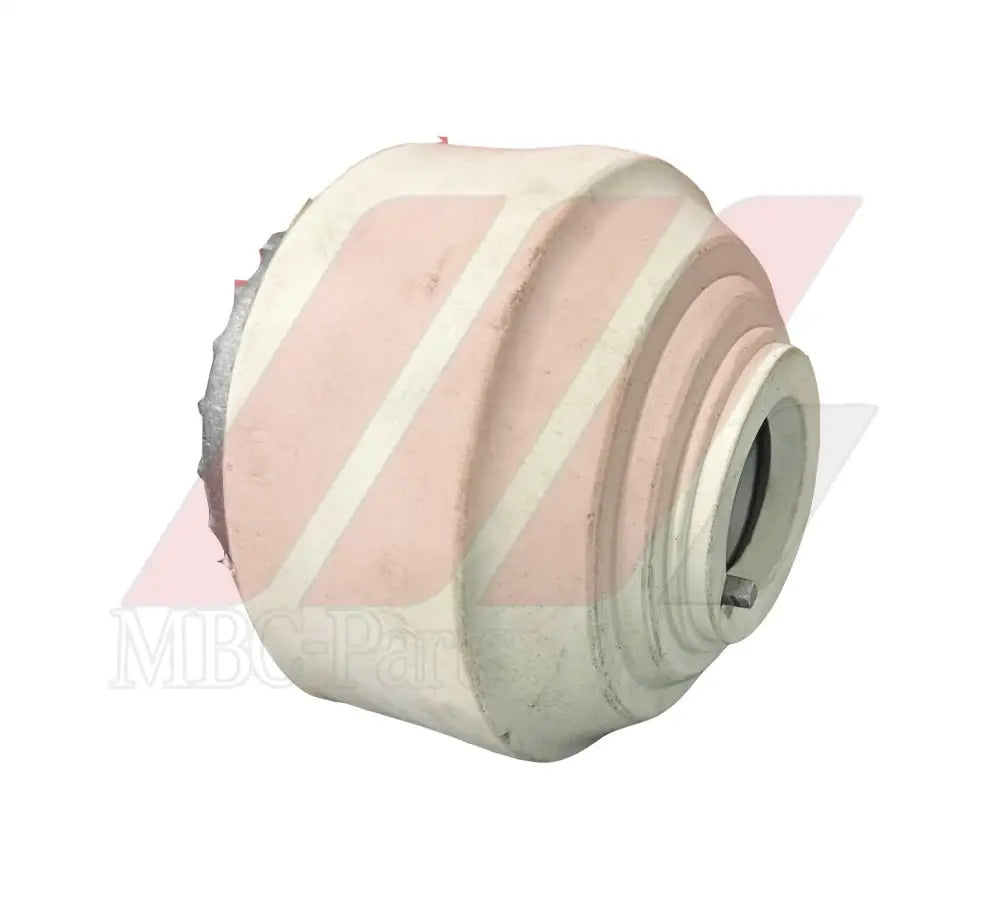 W203 ENGINE MOUNTING 2032402017 2212403317 2202403317 Generic Engine