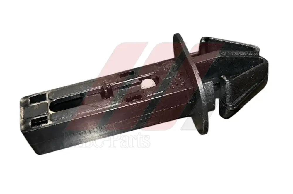 W204 BUMPER SLIDE F/LIFT (ROUND) Generic Attachment