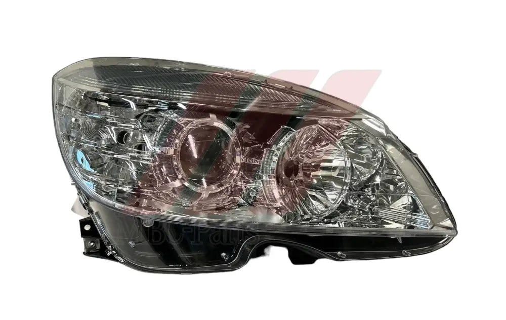 W204 HEADLAMP R/F NORMAL 2049065403 Generic Electrical