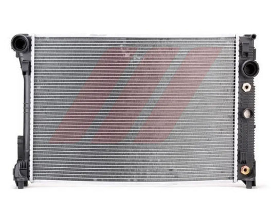 W204 RADIATOR C63 P/F 2045003103 2045003603 Generic Radiators