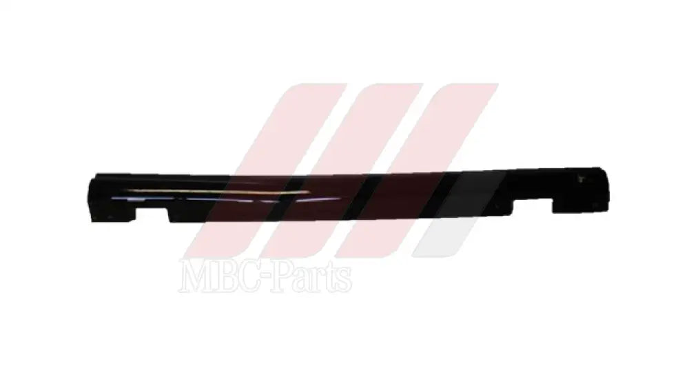 W204 SILL COVER R/S AMG Generic Panelling