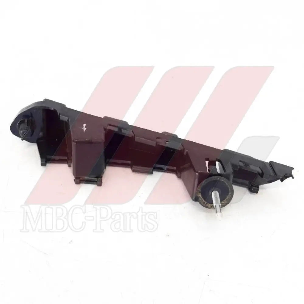 W205 BUMPER CARRIER BRACKET L/R Generic Attachment