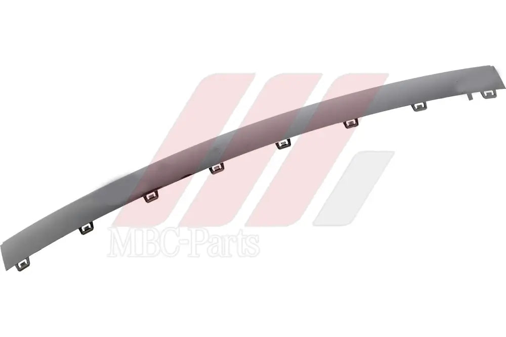 W205 BUMPER CHROME CENTER FR AMG F/L Generic Attachment