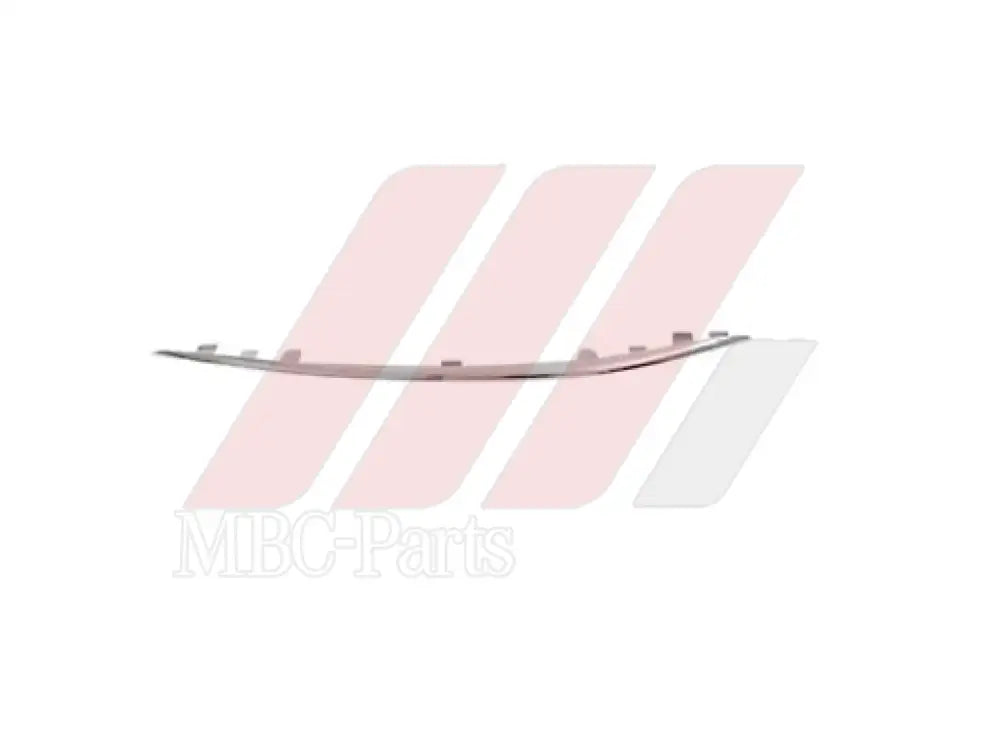 W205 BUMPER CHROME L/F LOWER P/F Generic Attachment