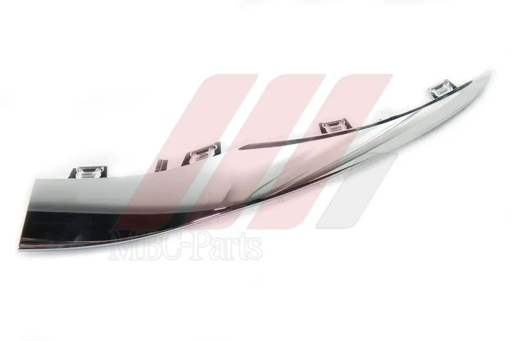 W205 BUMPER CHROME R/F AMG F/L Generic Attachment