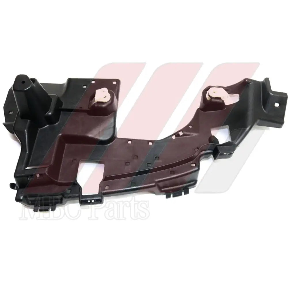 W205 BUMPER EXHAUST BRACKET L/R AMG Generic Attachment