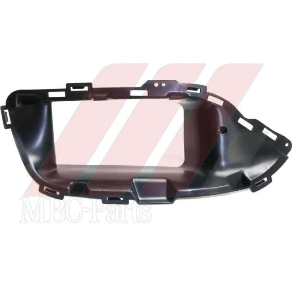 W205 BUMPER VENT L/F INNER C63 Generic Attachment