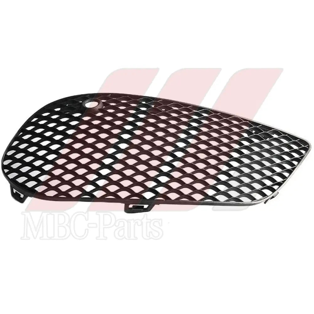W205 BUMPER VENT L/F OUTER AMG Generic Attachment