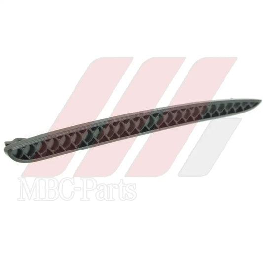 W205 BUMPER VENT L/R AMG Generic Attachment