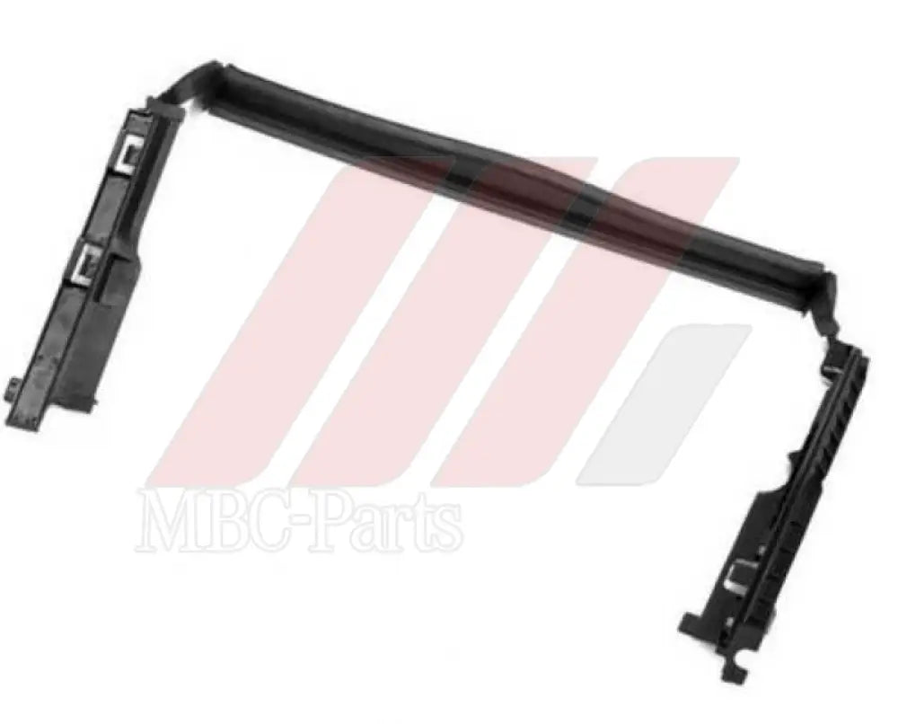 W205 RADIATOR AIR DUCT UPPER Generic None