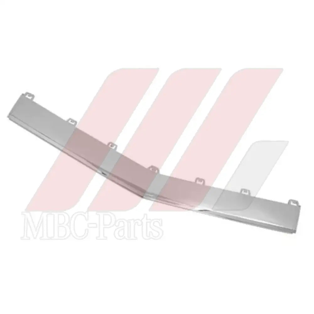 W207 BUMPER CHROME CENTER FR F/L AMG Generic Attachment