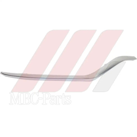 W212 BUMPER MOULDING LOWER AMG SILVER R/F Generic Attachment