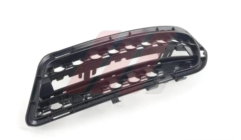 W212 BUMPER VENT R/F AMG EXCL CHROME Generic Attachment