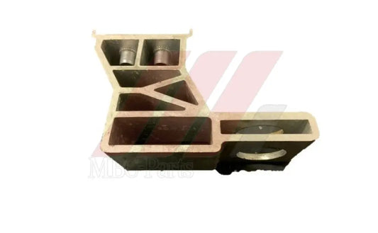 W213 RADIATOR BRACKET R/S Generic Radiators
