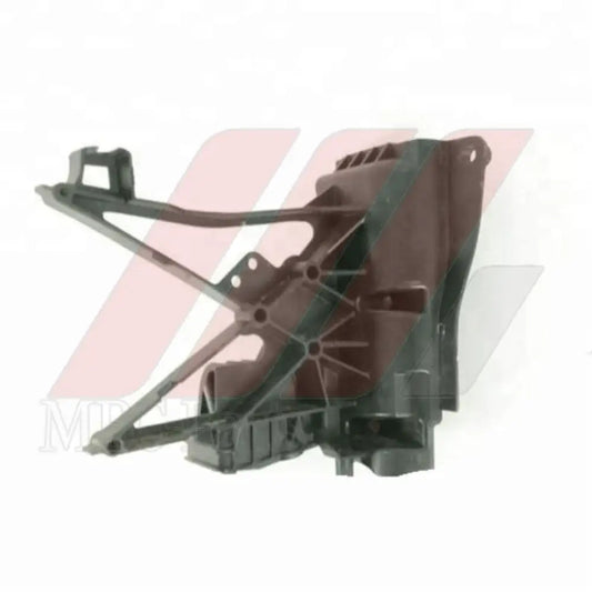W213 RADIATOR SUPPORT R/S Generic Radiators