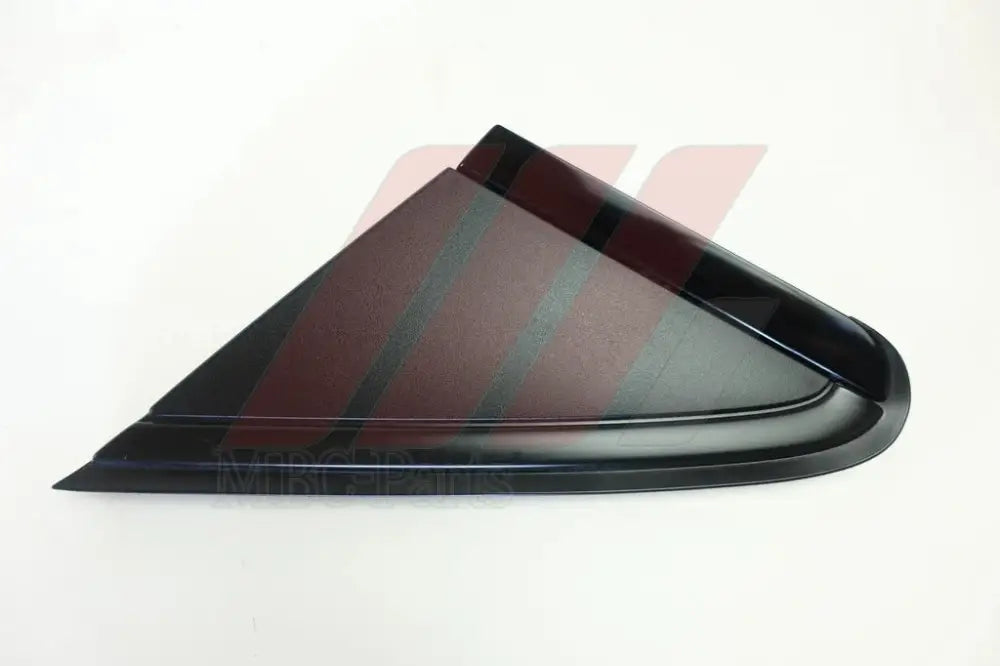 W246 FENDER TRIANGLE COVER Original Attachment