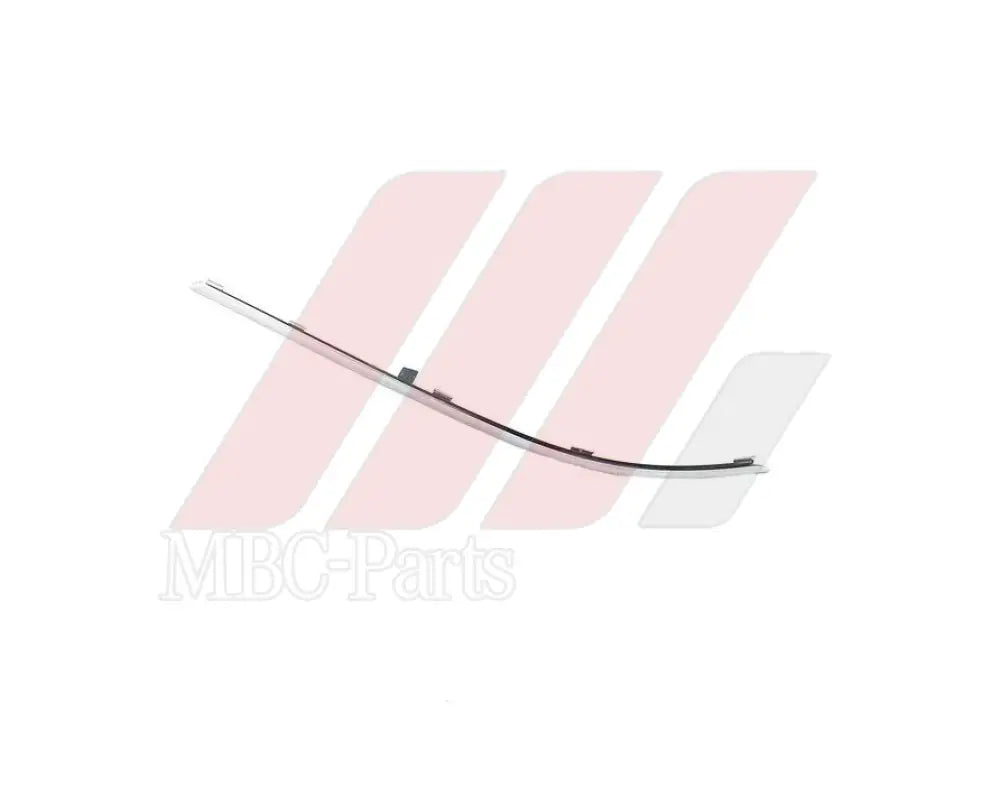 W246 REAR BUMPER CHROME MOULDING L/R Generic Attachment