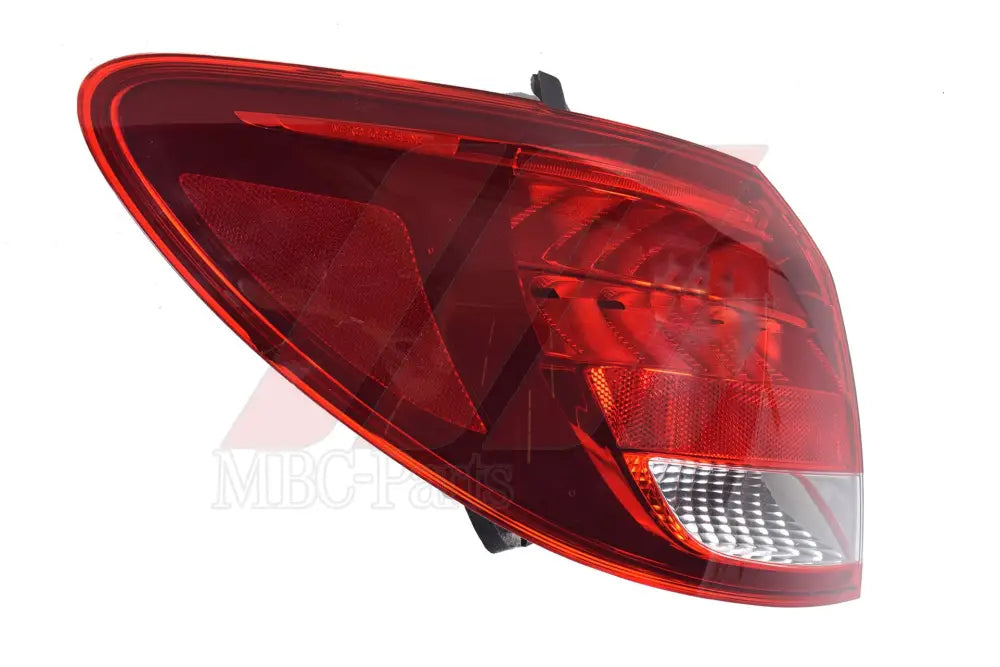 W246 TAIL LAMP L/R OUTER LED F/L Generic Electrical