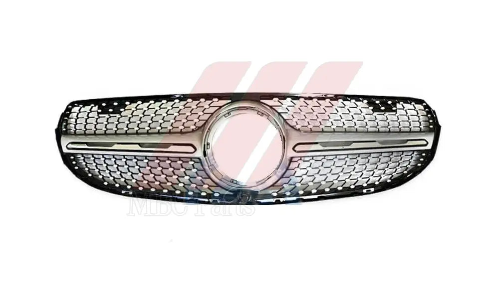 W253 GRILLE DIAMOND SILVER P/F TO F/L NORMAL CAM BLK NO STAR Generic Attachment