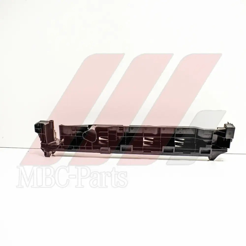 W253 RADIATOR SUPPORT BRACKET R/S Generic Radiators