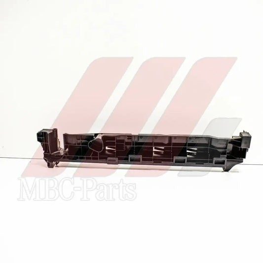 W253 RADIATOR SUPPORT BRACKET R/S Generic Radiators